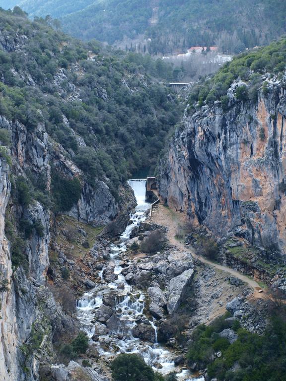 Hotel Balneario Parque De Cazorla Arroyo Frio Eksteriør billede