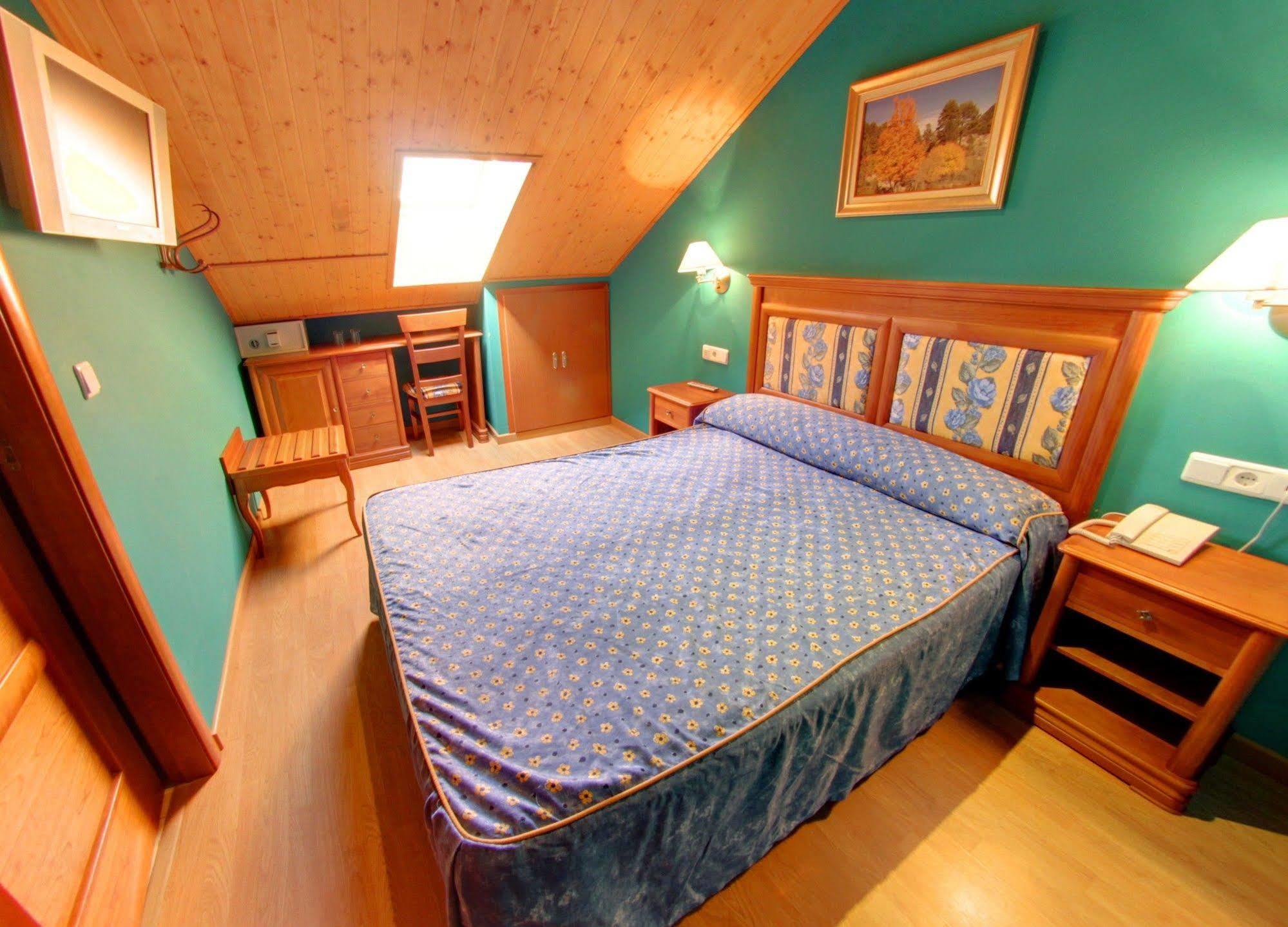 Hotel Balneario Parque De Cazorla Arroyo Frio Eksteriør billede
