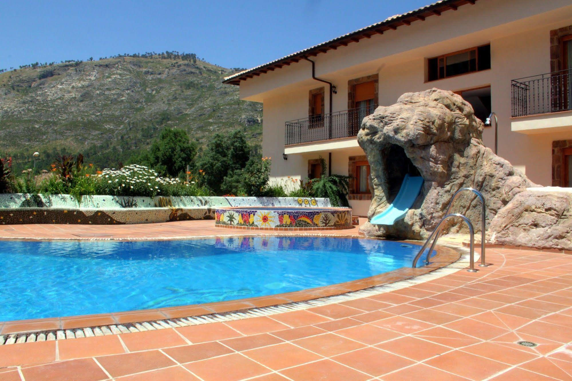 Hotel Balneario Parque De Cazorla Arroyo Frio Eksteriør billede